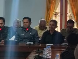 Puluhan Korban Aplikasi Snapboost Ngadu di DPRD Blora